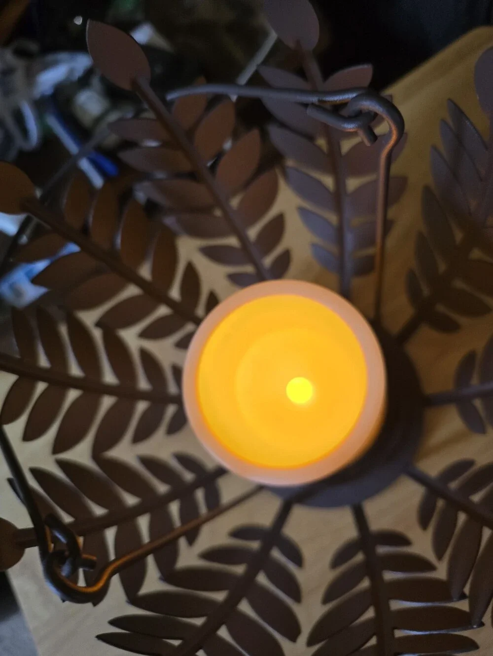 Brown Leaf Metal Candle Lantern - Decorative Home Accent